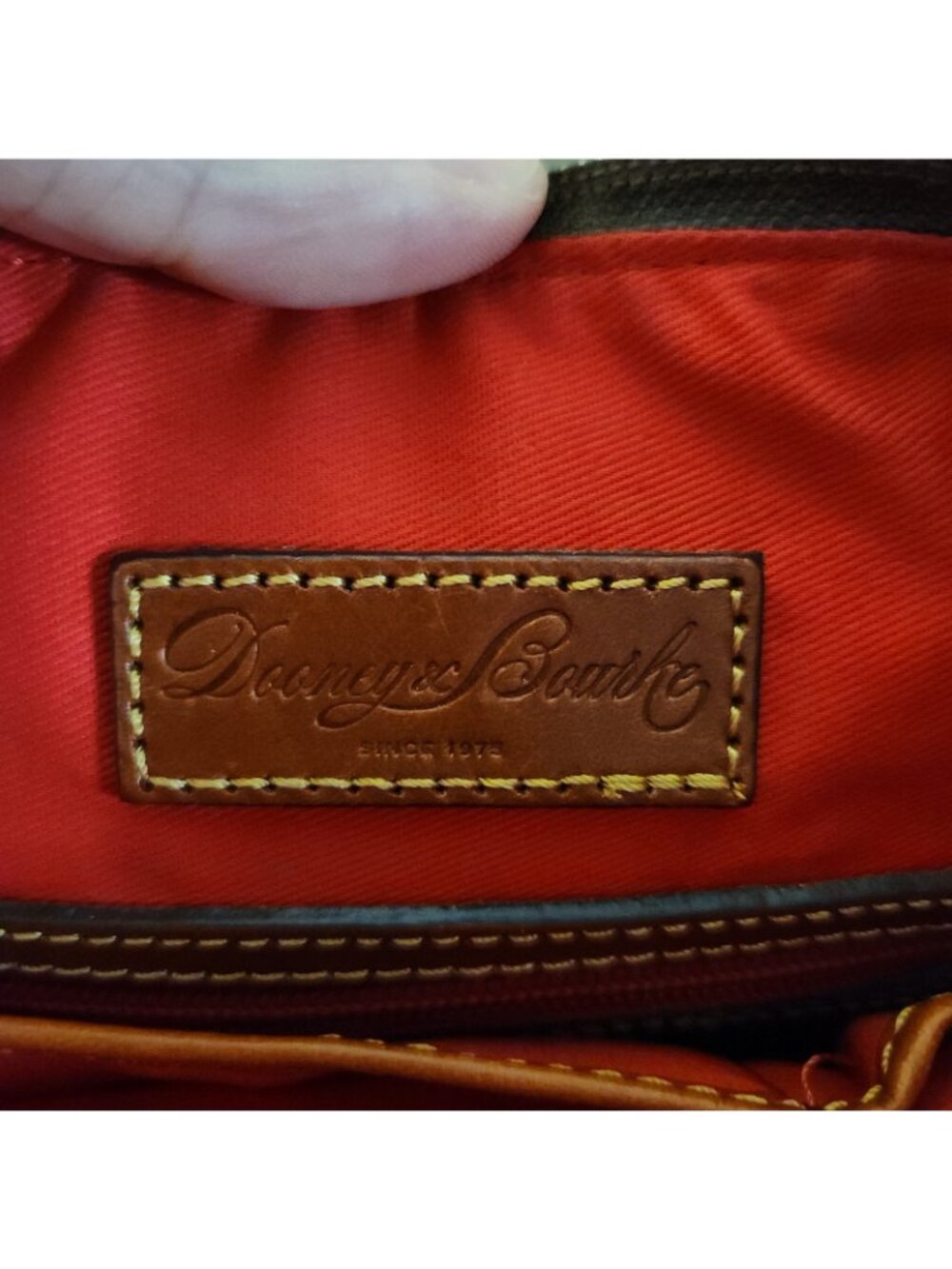 Dooney & Bourke Bordeaux Nylon Cross Body Red Interior Leather Strap & Trim NWOT - Picture 8 of 11